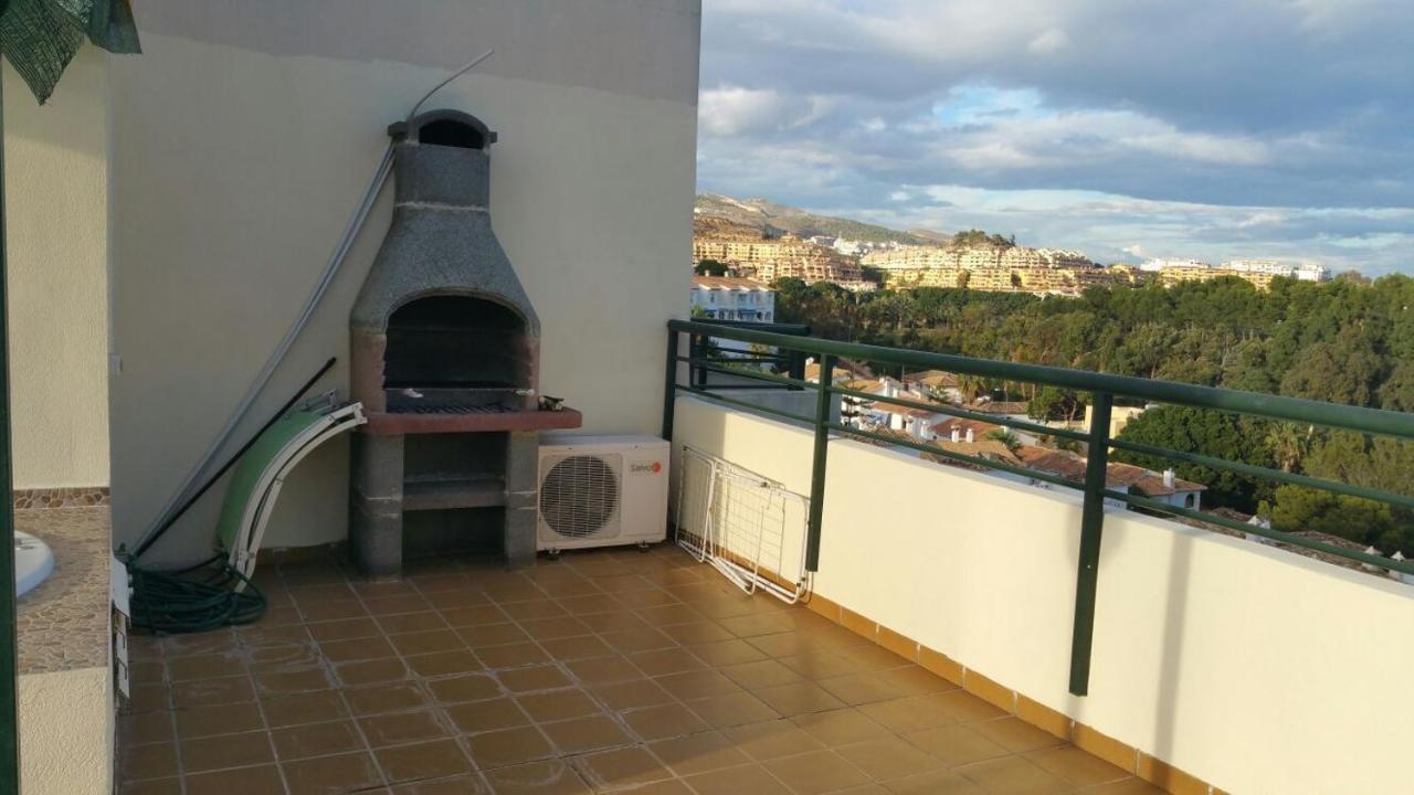 Atico 3 Habitaciones Benalmadena Costa Con Jacuzzi Y Barbacoa Privado المظهر الخارجي الصورة